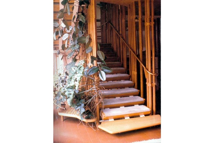 玛丽亚别墅楼梯图片