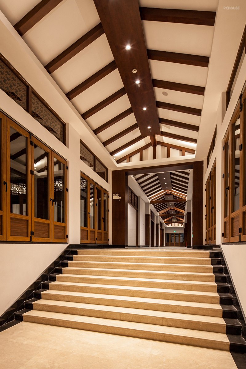 五指山亚泰雨林度假酒店